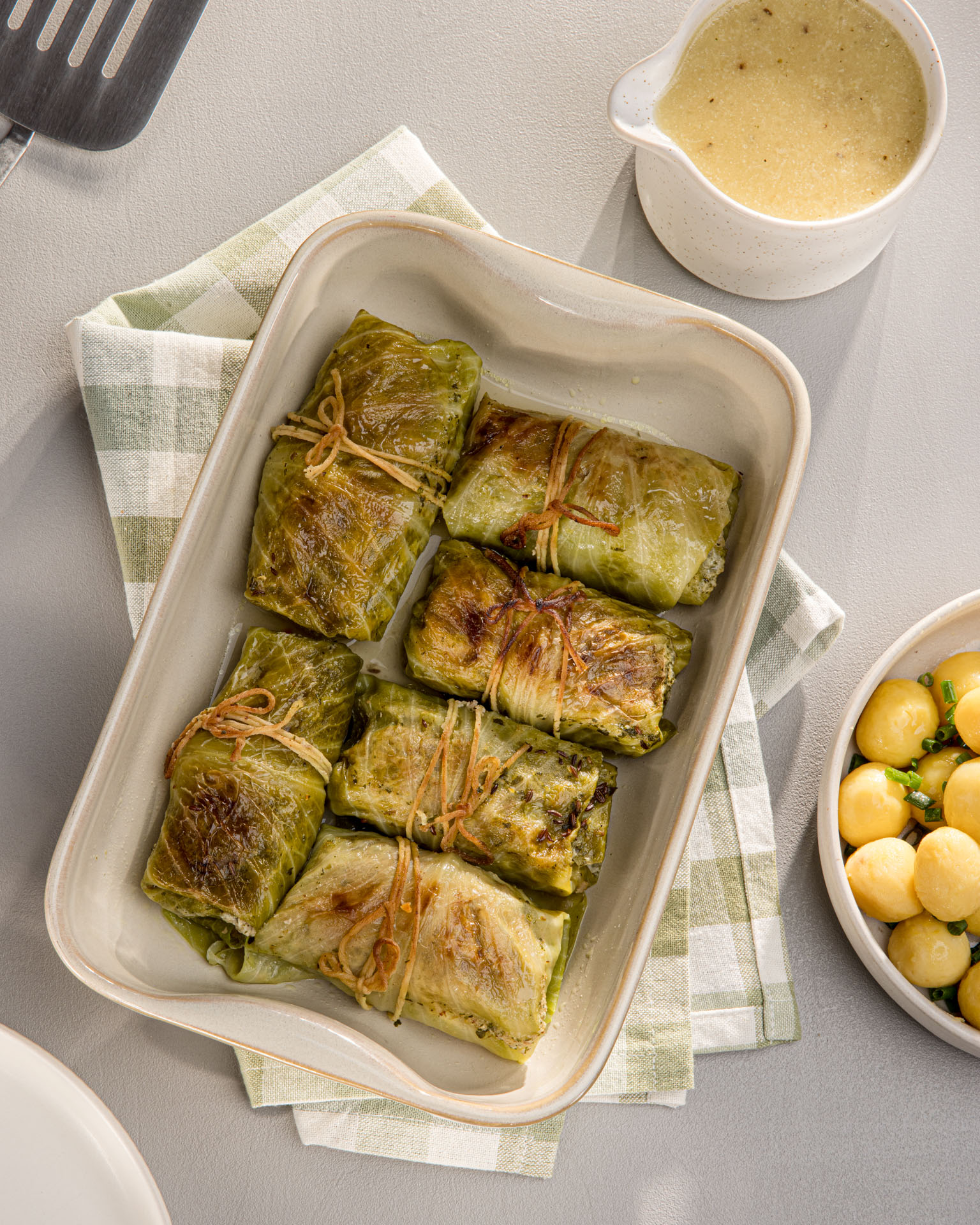 Klassische Kohlrouladen wie von Oma | PENNY.de Klassische Kohlrouladen wie von Oma | PENNY.de